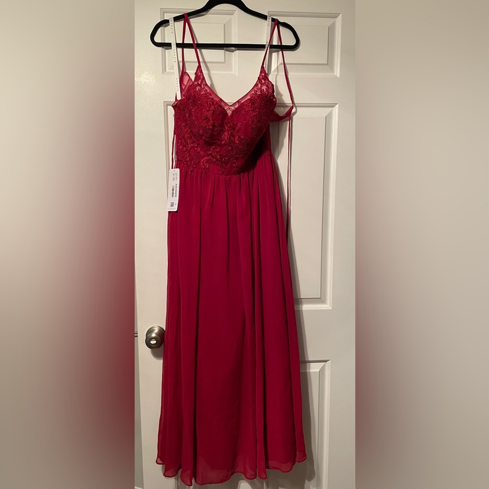 Azazie Women's Emma Bridesmaids Dress in burgundy Size S, A4 NWT
